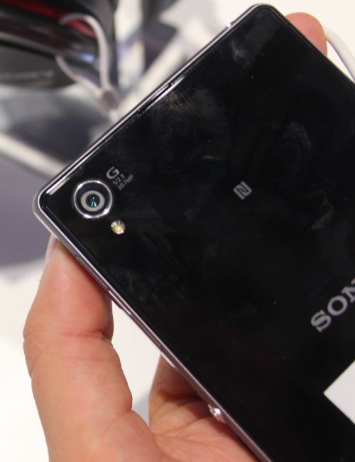 Sony Xperia Z1 hands on