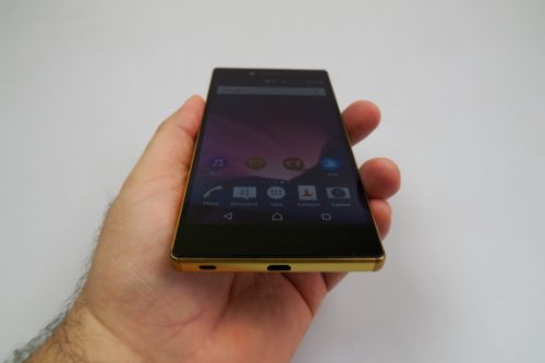 Sony Xperia Z5 Premium, unghi de vizualizare slab