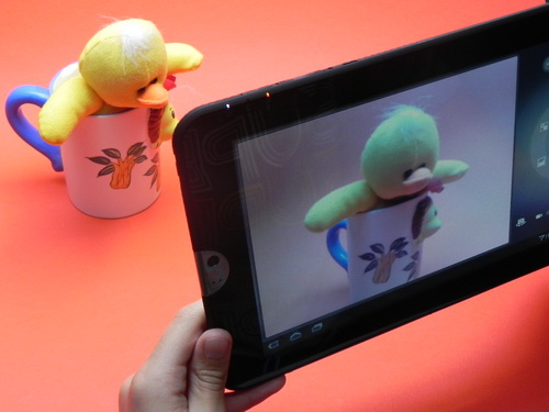 Toshiba Thrive - camera