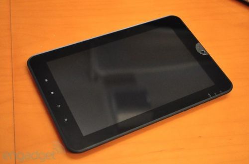 În sfârșit un rival pentru iPad: Toshiba Tablet, tableta Nvidia Tegra 2 proaspăt anunțată