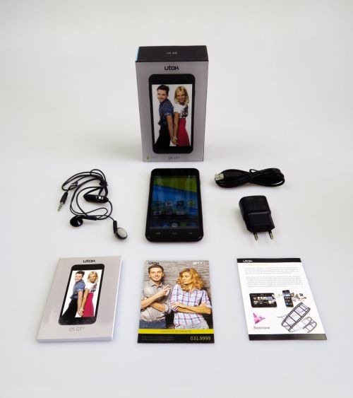 Continutul cutiei lui UTOK Q5 GT