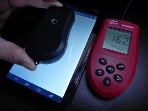 Ecranul lui UTOK Hello 7Q