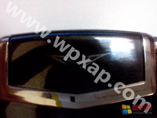Vertu cu Windows Phone 8