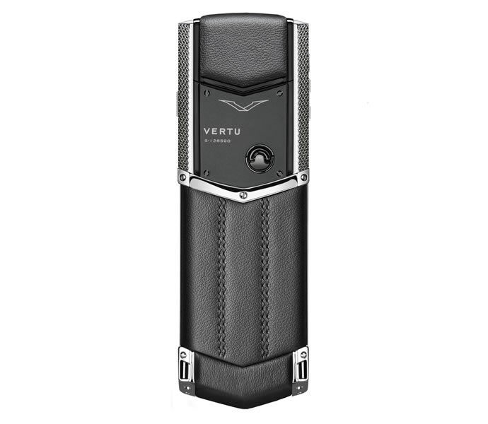 Vertu for Bentley este un nou telefon de lux, care costă peste 22.000 de dolari, ar putea fi doar un feature phone