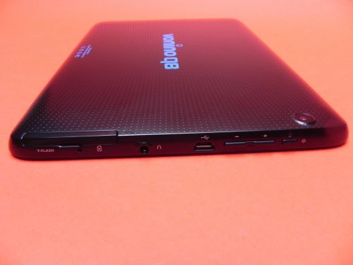 Review Vonino Q8: voluminos dar experiență Android fluentă și conectivitate completă
