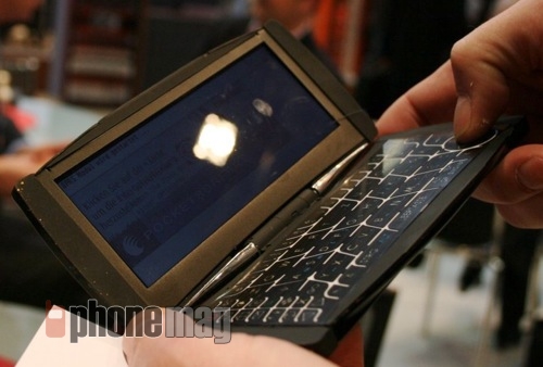 DataWind PocketSurfer 2