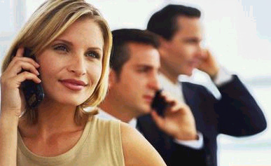 Diverse Stiri: Mai multe telefoane mobile decat populatie?