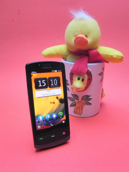 Recenzie Nokia 700