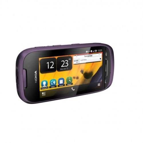 Nokia 701, un 