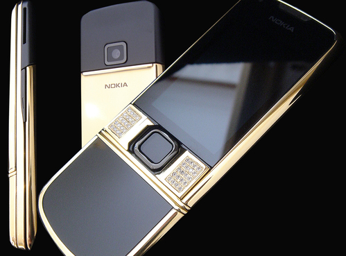 Nokia: Nokia 8800 Arte, acum fabricat din aur de 24 de karate
