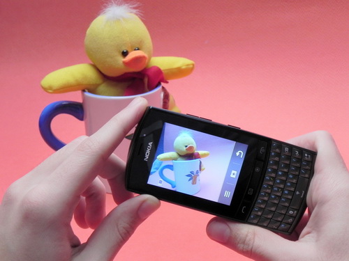 Nokia Asha 303 si mascota mobilissimo