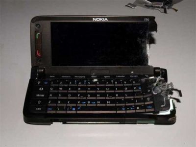 Nokia E90 facut bucati