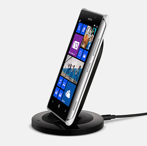 Nokia Lumia 925 wireless charger