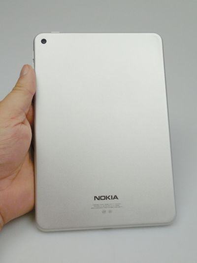 Nokia N1 din spate