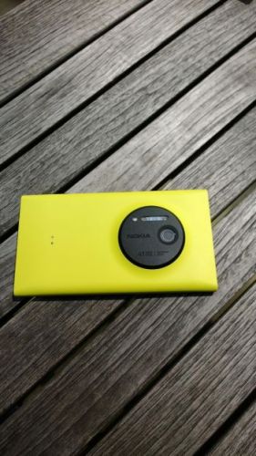 Nokia Lumia 1020