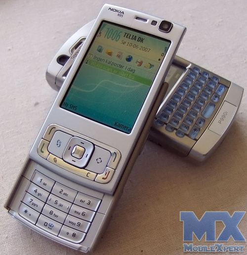 Nokia N95 versus Sony Ericsson P990