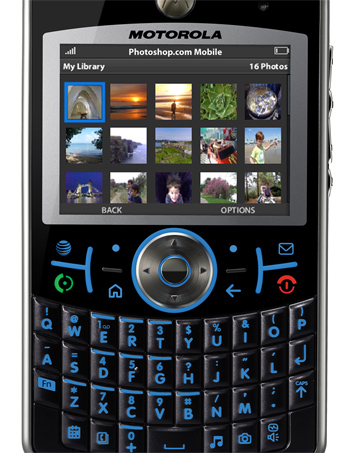 Diverse Stiri: Photoshop pe telefonul tau mobil, acum in varianta beta