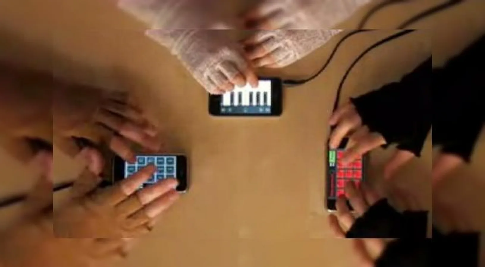 Concert de iPhone-uri cu iBand