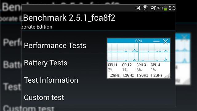 <b>Samsung Galaxy S4 trișează În benchmark-uri conform experților de la Anandtech</b>Cei de la Anandtech au descoperit că Samsung trișează în benchmark-uri, pentru a obține rezultate superioare față de rivalii săi. E vorba despre faptul că producătorul sud-coreean permite GPU-ului de pe terminalul său să opereze la o...