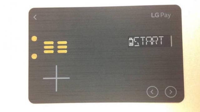 <b>LG Pay White Card este un nou accesoriu de la LG, compatibil cu LG Pay şi capabil să proceseze plăti pentru orice bancă</b>Serviciul LG Pay a debutat în luna noiembrie a anului trecut, drept un rival pentru Apple Pay şi Samsung Pay, dar cu un stil diferit de abordare. El urma să funcţioneze pe toate telefoanele LG, iar azi aflăm că LG Pay implica şi un accesoriu...