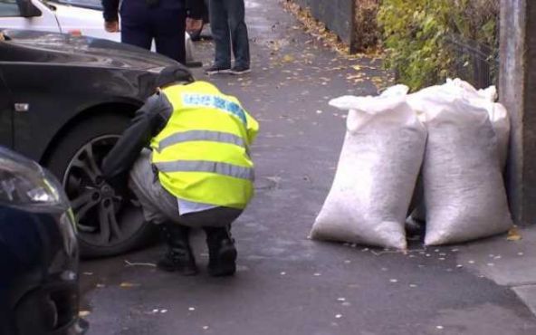 Saci cu milioane de cartele SIM găsite la noi folosite de cine ştie ce grupări infracţionale