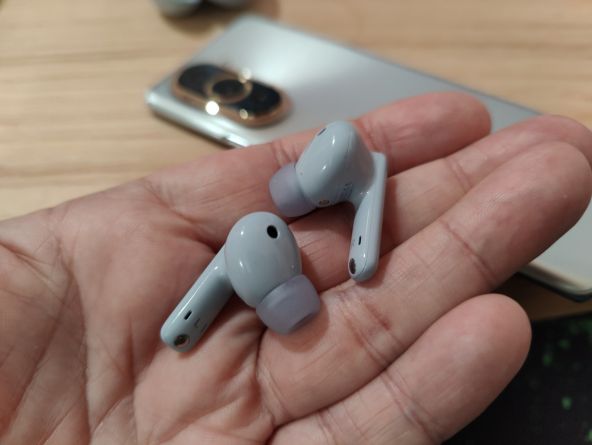 HUAWEI FreeBuds 5i Review