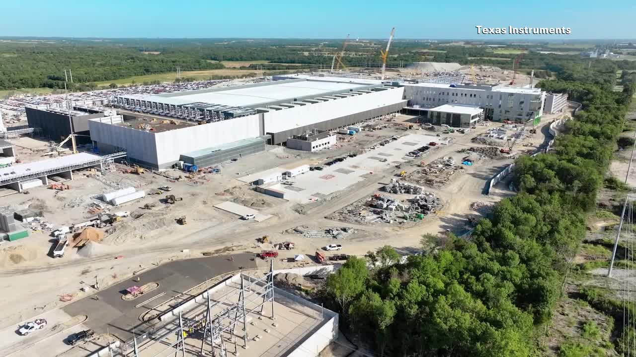 După un deceniu de absență, Texas Instruments primește finanțare masivă; Fabricile noi ar putea readuce compania pe piața chipseturilor pentru telefoane mobile