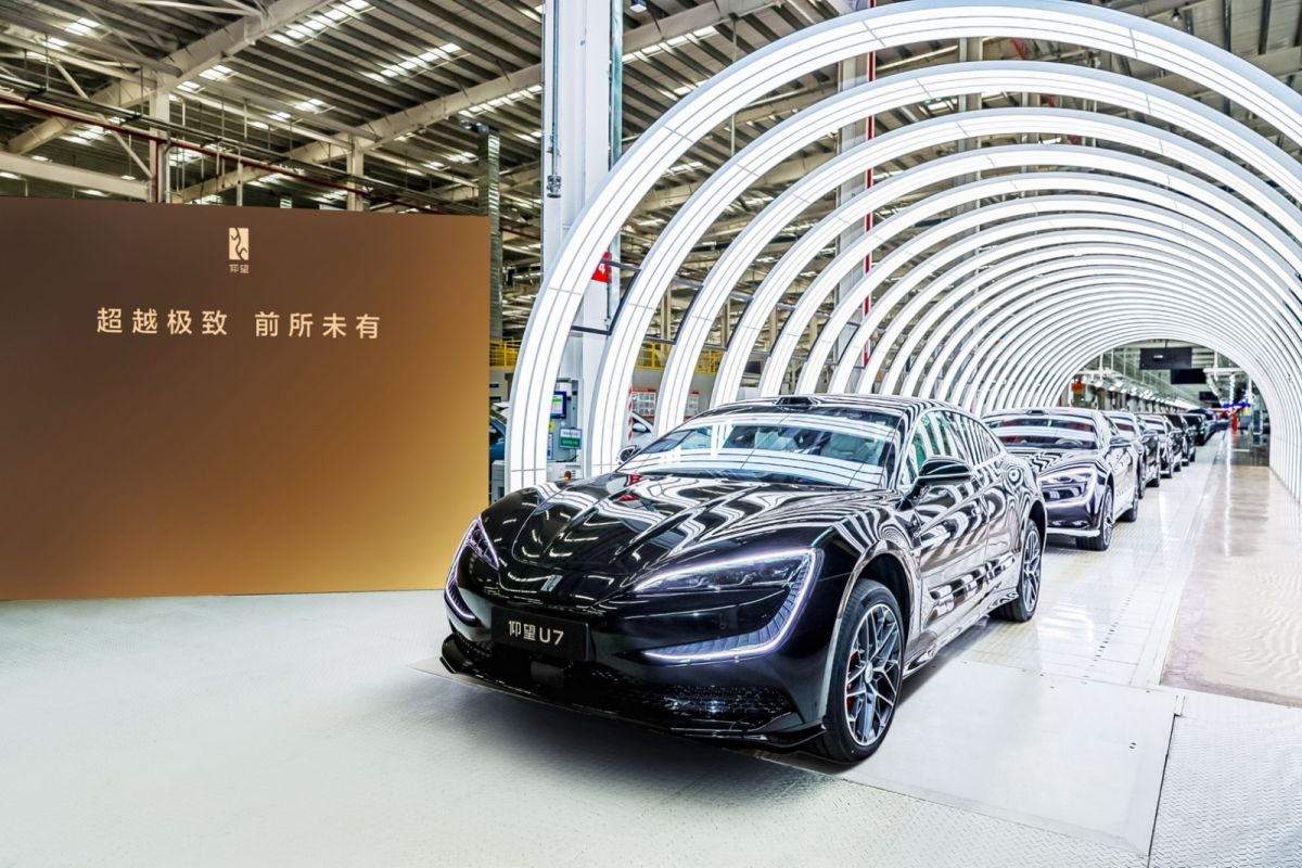 BYD a ajuns la pragul de 13 milioane de vehicule cu energie nouă (NEV) produse