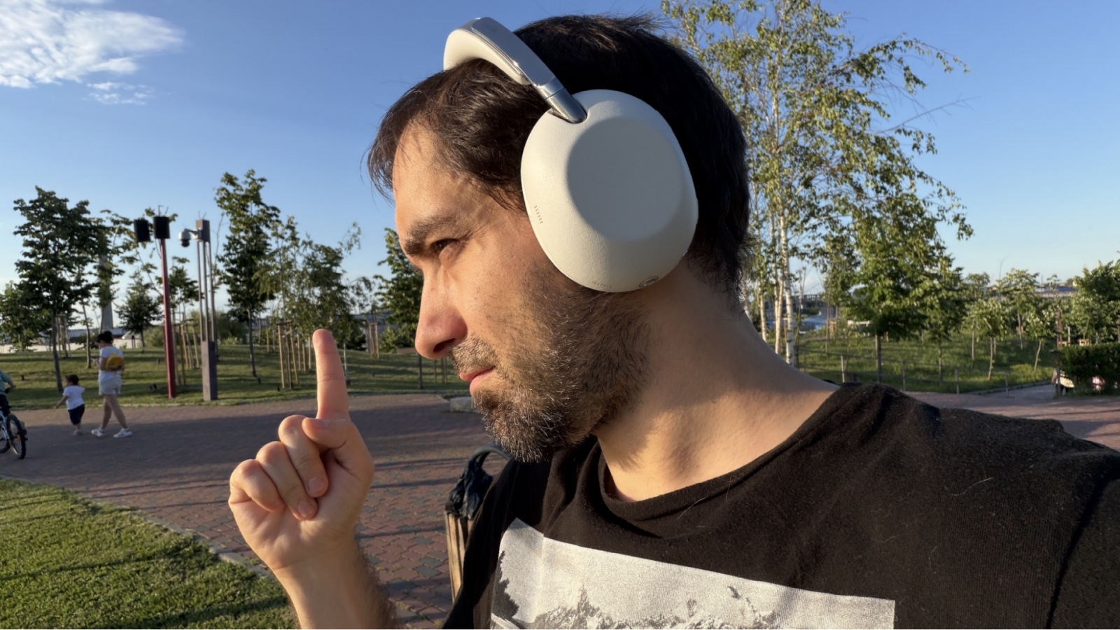 Sony 1000X The Collexion