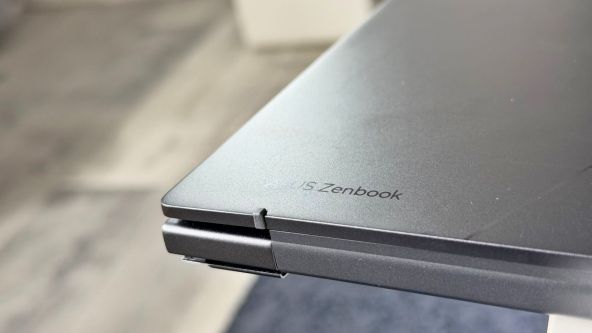 ASUS ZenBook 14 UM3406K