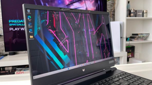ACER Predator Helios 3D 15 SpatialLabs