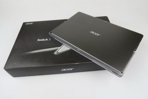 Acer Switch 3 scos din cutie