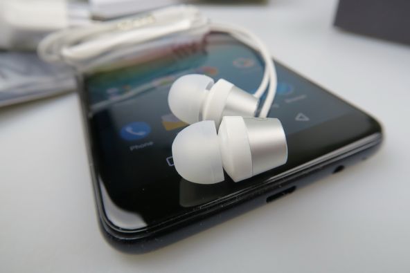 Castile lui Allview V3 Viper