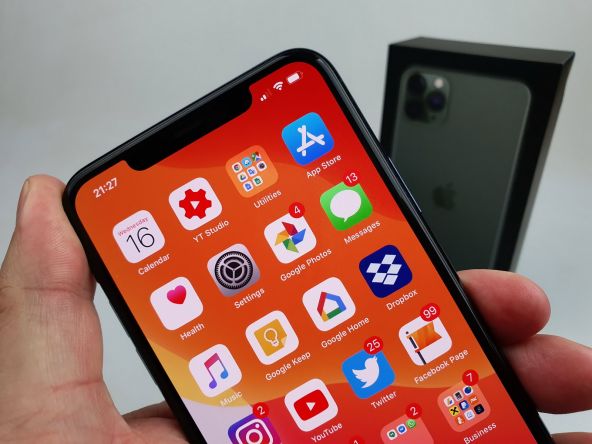 Apple iPhone 11 Pro Max scos din cutie
