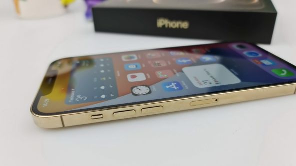 iPhone 12 Pro Max scos din cutie