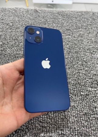 Apple iPhone 13 Mini