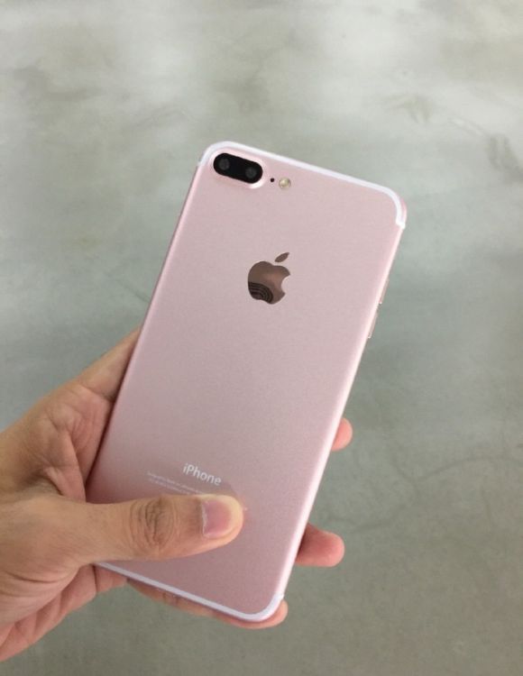 iPhone 7 Plus apare într-o nouă fotografie
