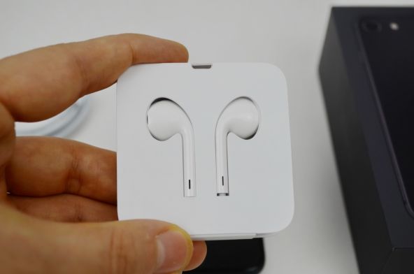 Casti Apple iPhone 8 (earpods)