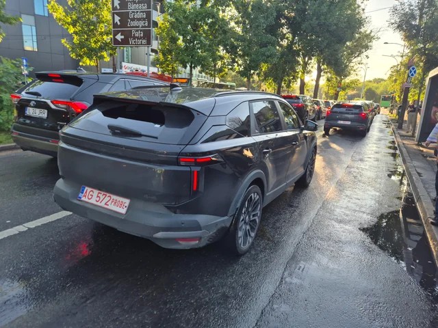 Dacia Striker