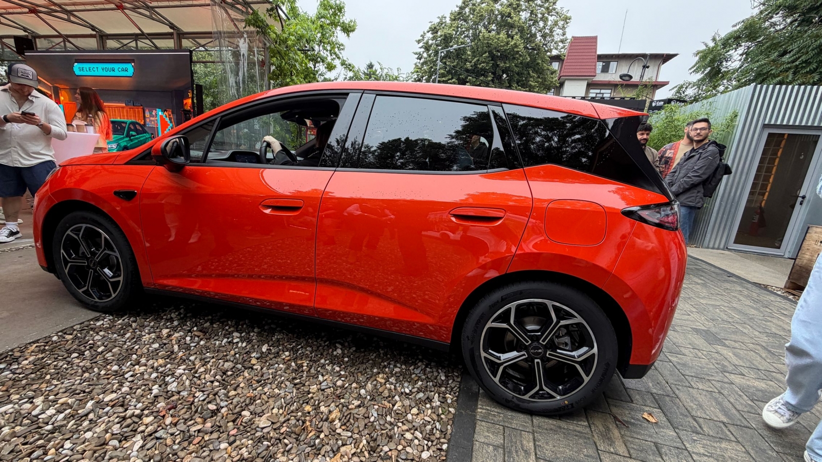 BYD Dolphin G DM-i