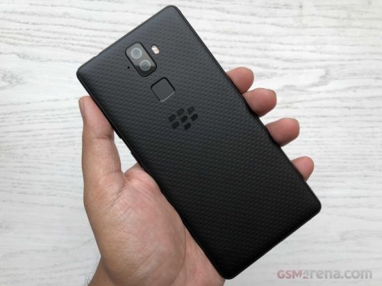 BlackBerry Evolve