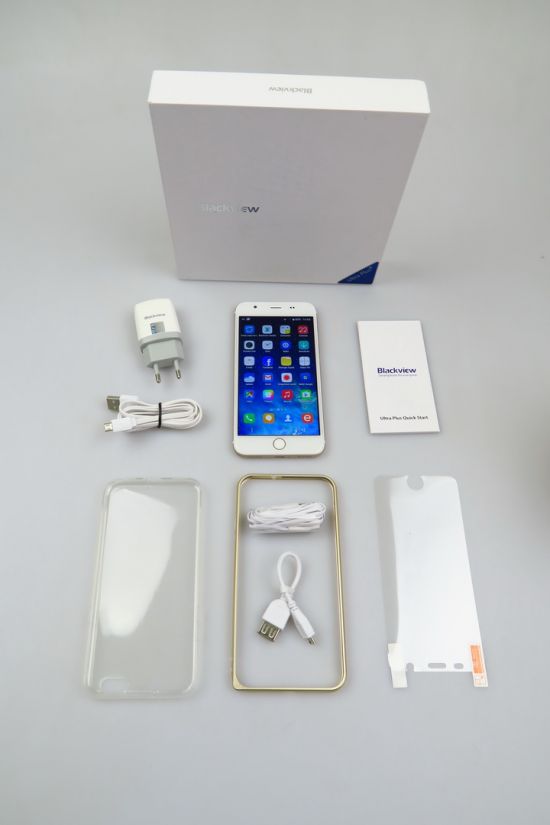 Blackview Ultra Plus, continutul cutiei