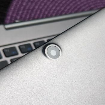 Camera foto de pe Chuwi Hi13