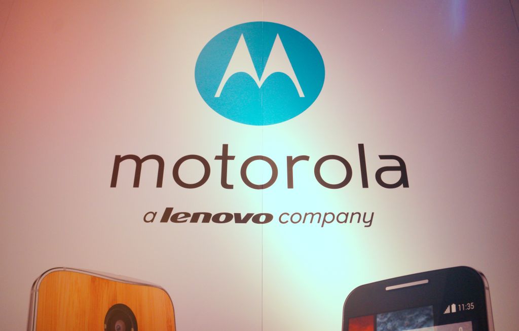 Motorola by Lenovo