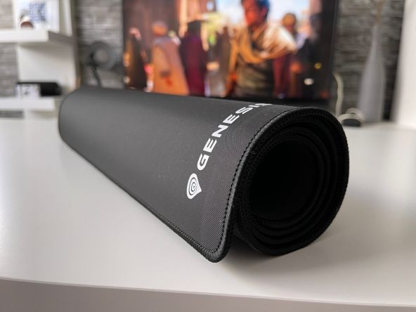 Genesis Carbon 700 MAXI