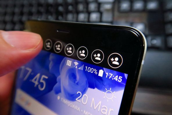 Ecran secundar HTC U Ultra