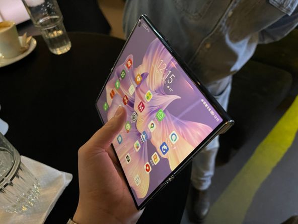 HUAWEI Mate XS 2