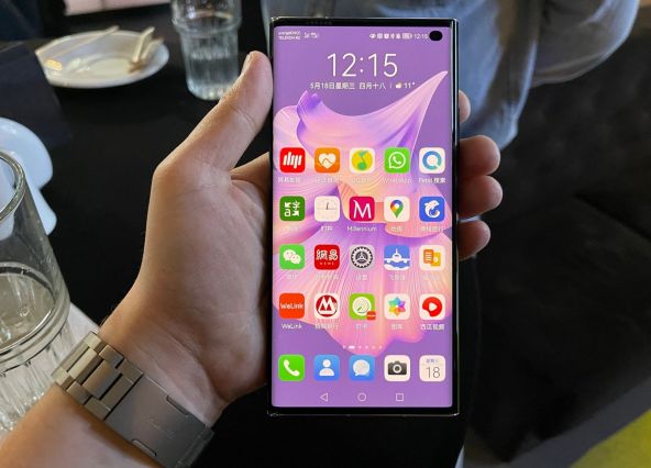 HUAWEI Mate XS 2