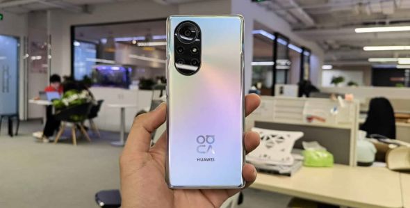 Huawei Nova 8