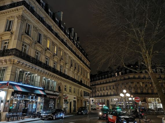 Mostra foto Huawei P20 Pro